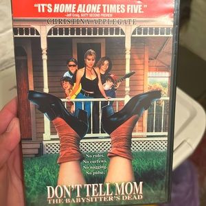 Don’t tell mom the babysitters dead DVD